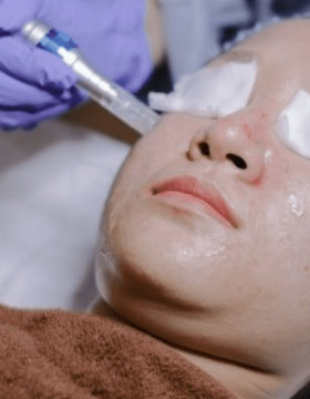 HOLLYWOOD DEEP NUTRISION FOR WHITENING SKIN